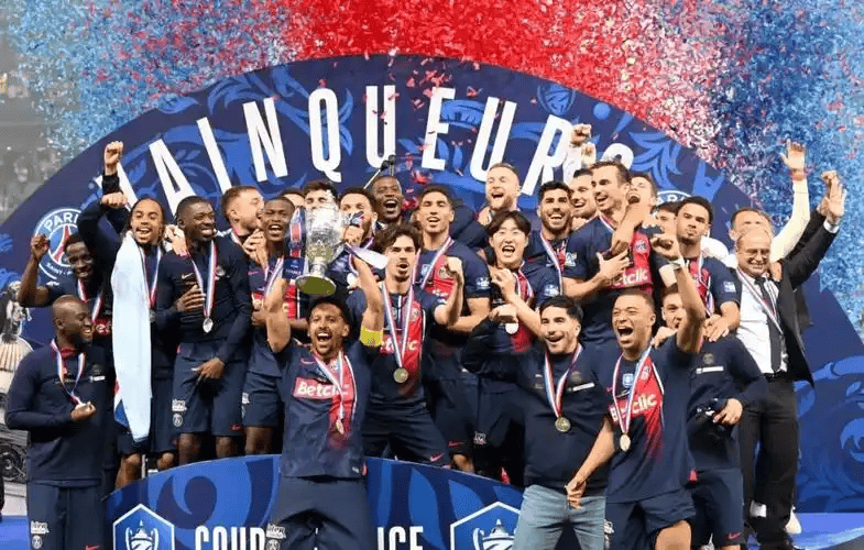 金年会下载-包含清晨勒沃库森备战法国杯；造点机会细节曝光；媒体盛赞；控场能力受关注的词条