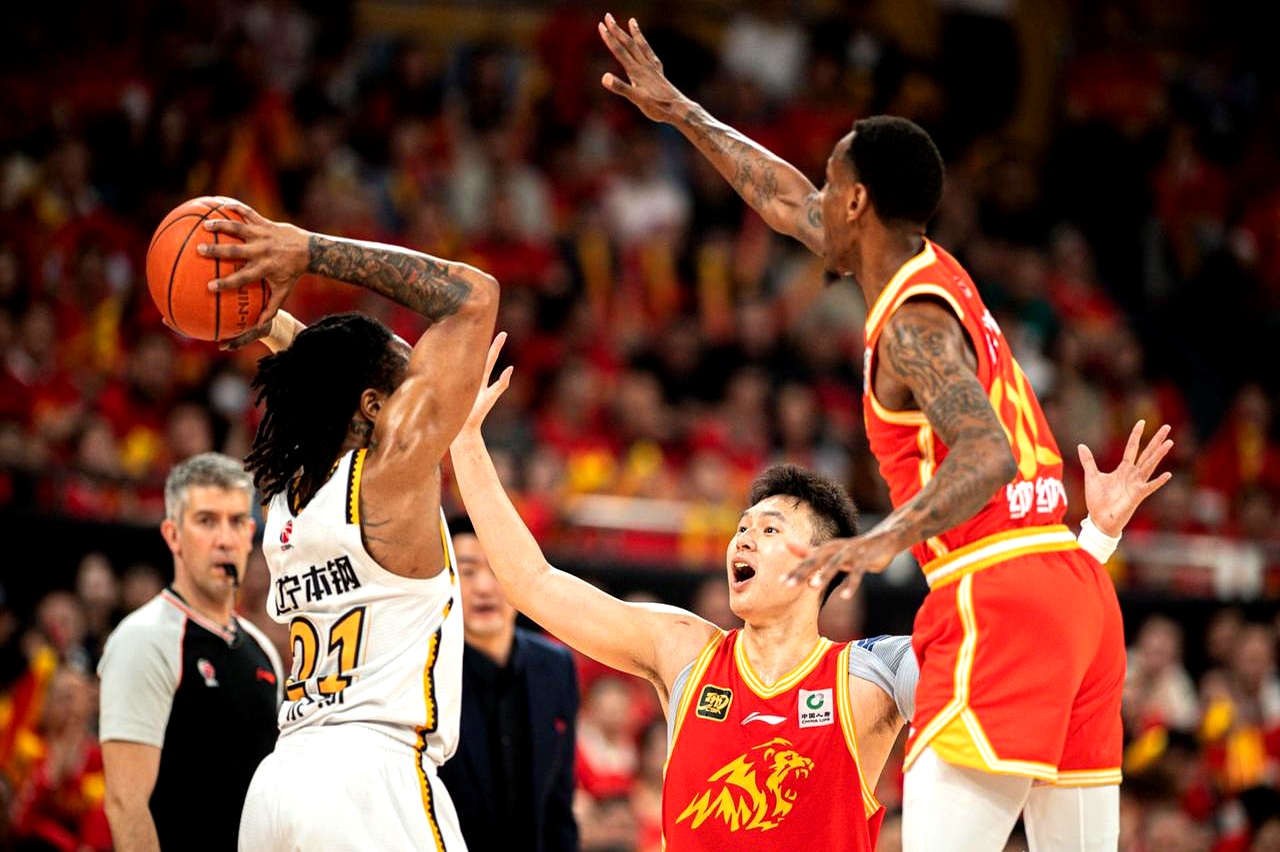 金年会下载-关于广厦男篮清晨外线爆发，志在NBA常规赛名次提升，气氛紧张，团队化学反应显著的信息